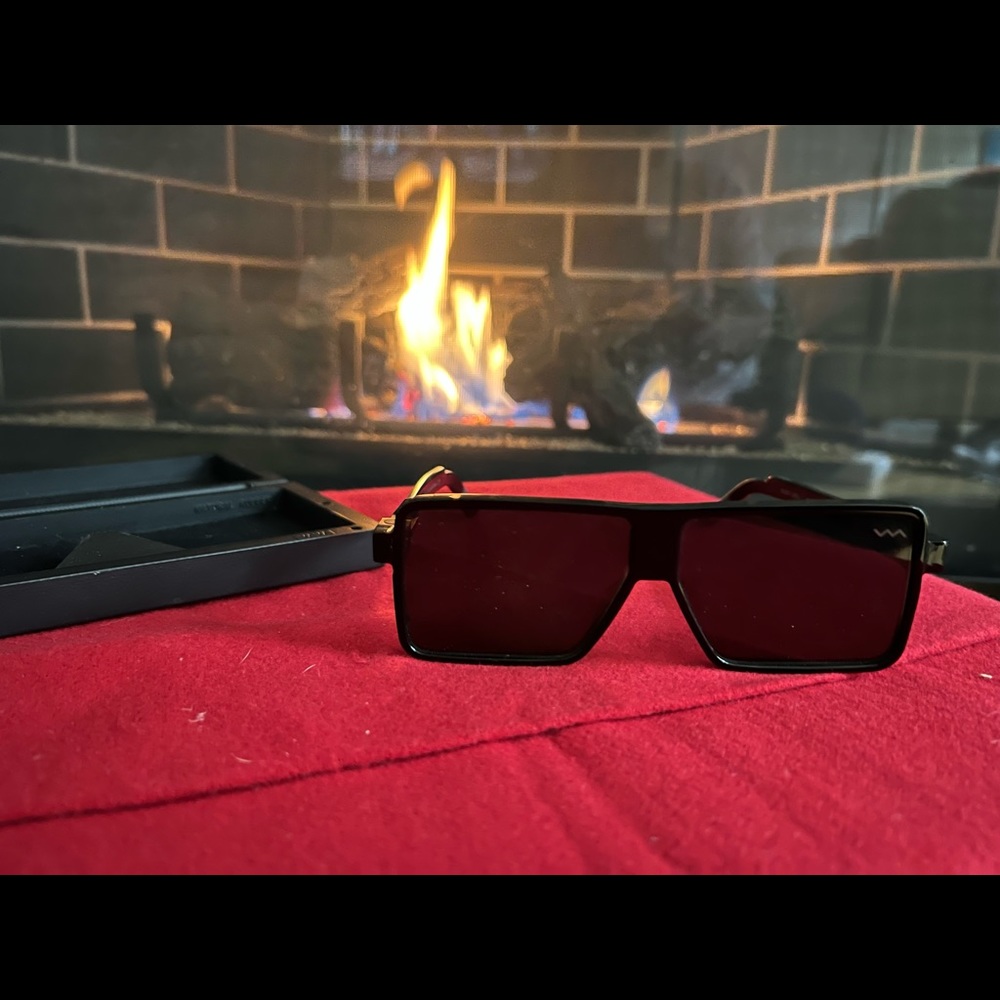 VAVA Spy Shades 🇮🇹 made in Italy - corner mirrors to see rearview Retail $700